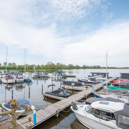 Meerzicht 24 - Luxury Family Accommodation With Beautiful Lake Side View Uitgeest エクステリア 写真